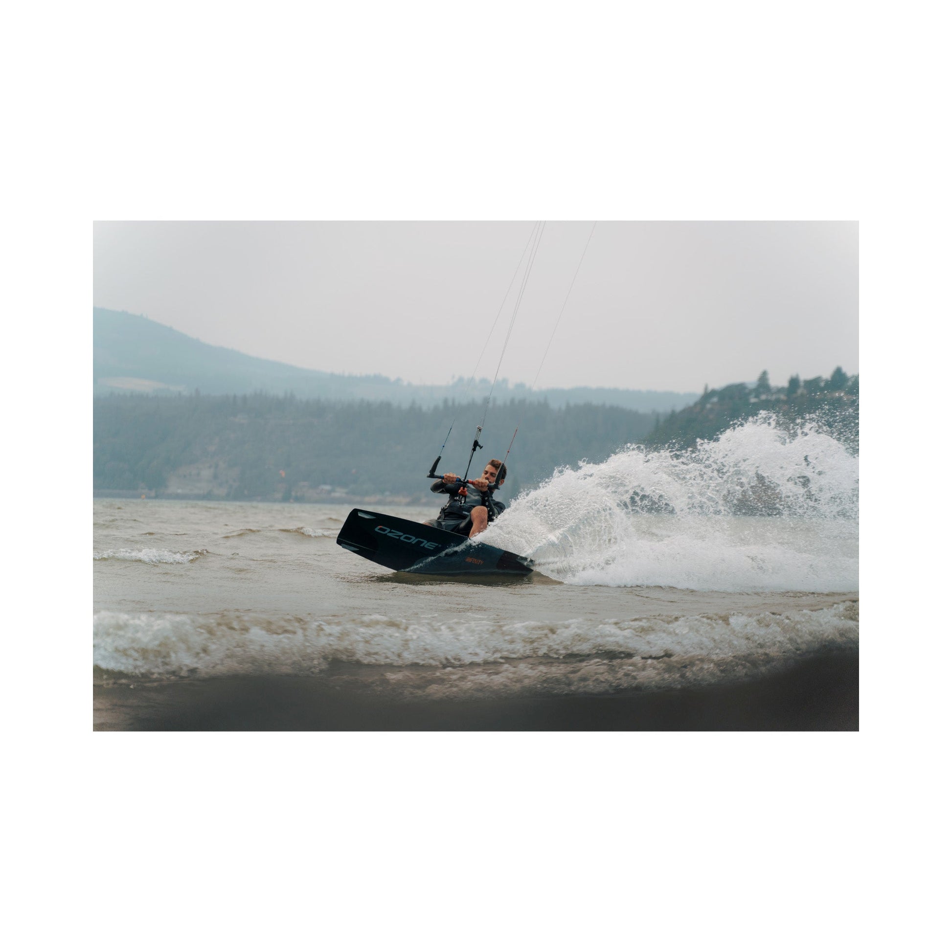  Ozone V3 Infinity Lightwind Kiteboard
